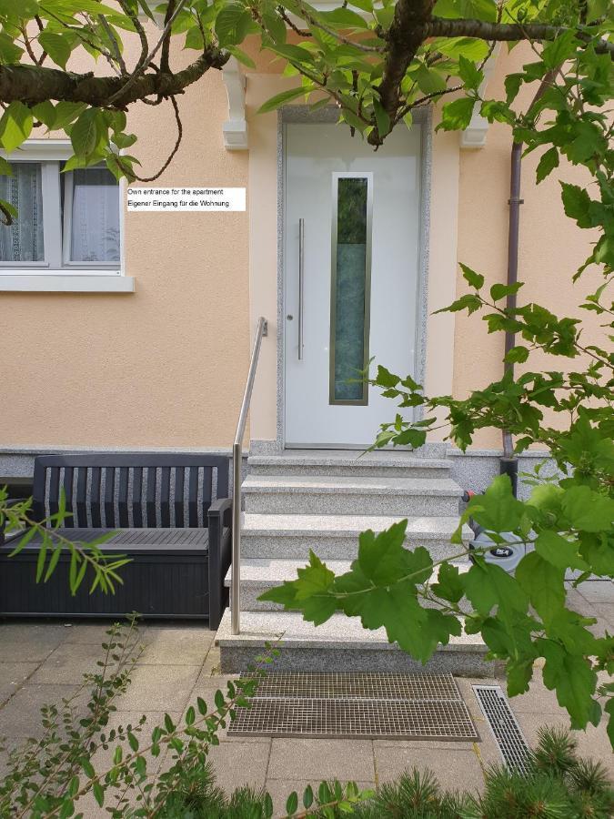 Birsfelden Niros Bed & Breakfast מראה חיצוני תמונה